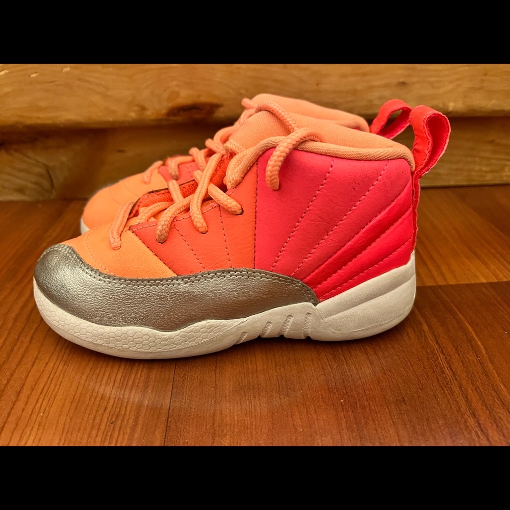 Jordan 12s Toddler size 9